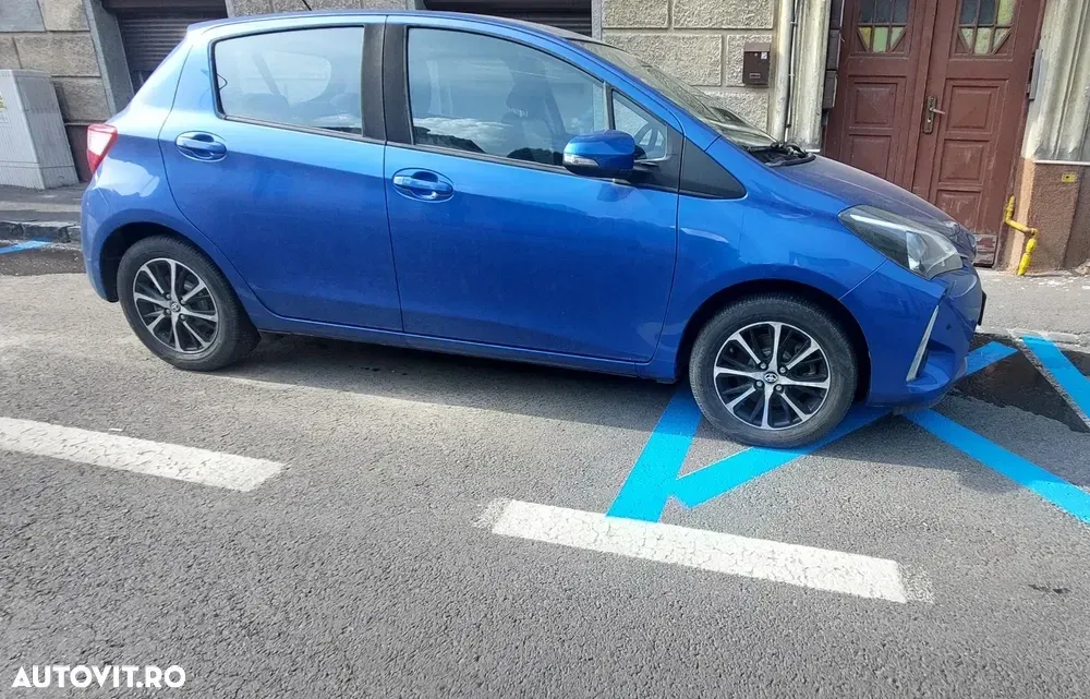 Toyota Yaris 1.5 L VVT-iE Active — imagine 3