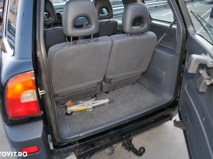 Toyota RAV4 I 4x4