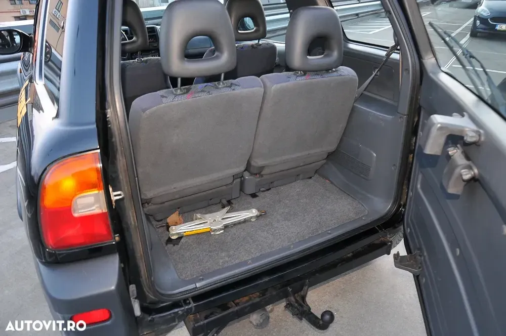 Toyota RAV4 I 4x4 — imagine 5