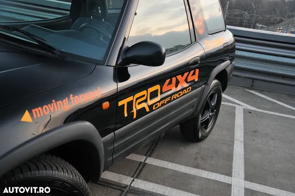 Toyota RAV4 I 4x4 — imagine 6