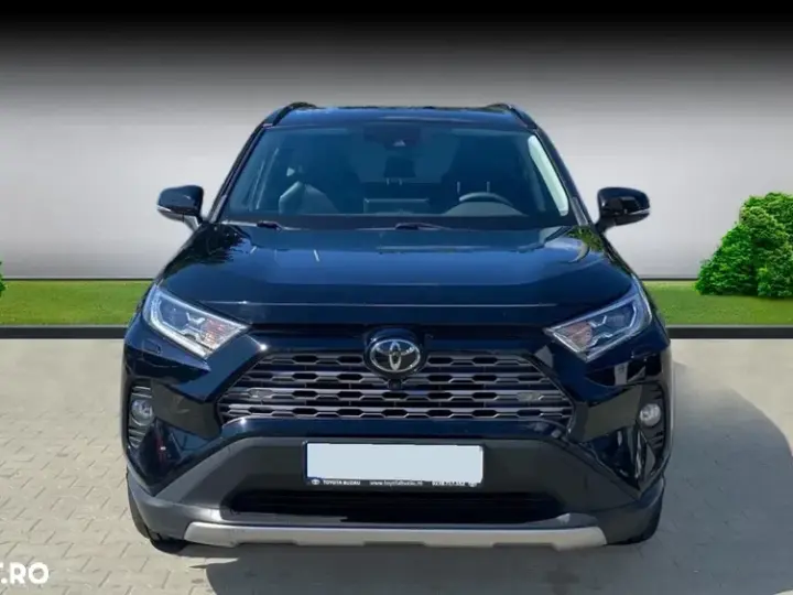 Toyota RAV4 V 2.0P CVT AWD Luxury