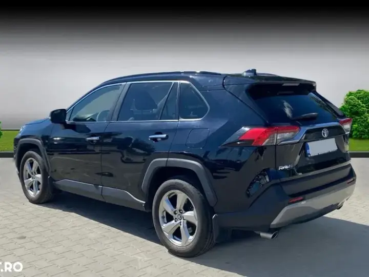 Toyota RAV4 V 2.0P CVT AWD Luxury