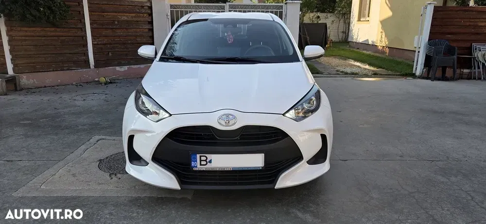 Toyota Yaris 1.0 L Eco — imagine 3