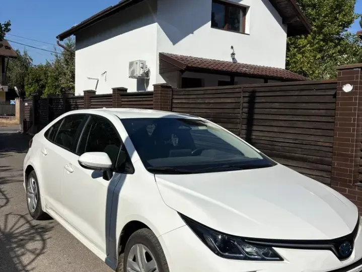 Toyota Corolla XII