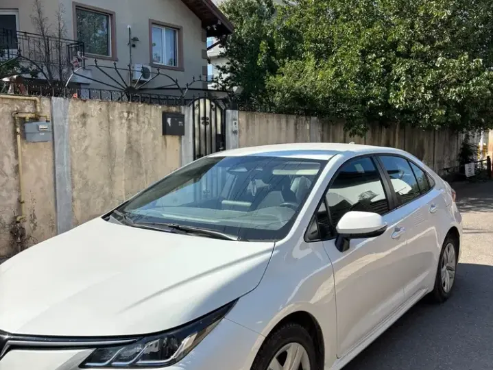 Toyota Corolla XII