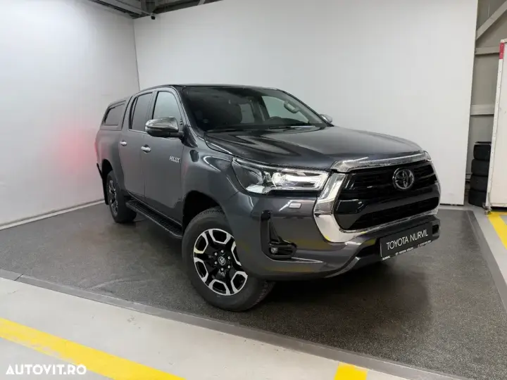 Toyota Hilux VIII 2.8D 204CP 4x4 Double Cab AT Executive