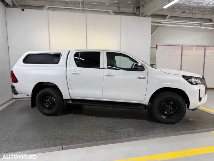 Toyota Hilux VIII