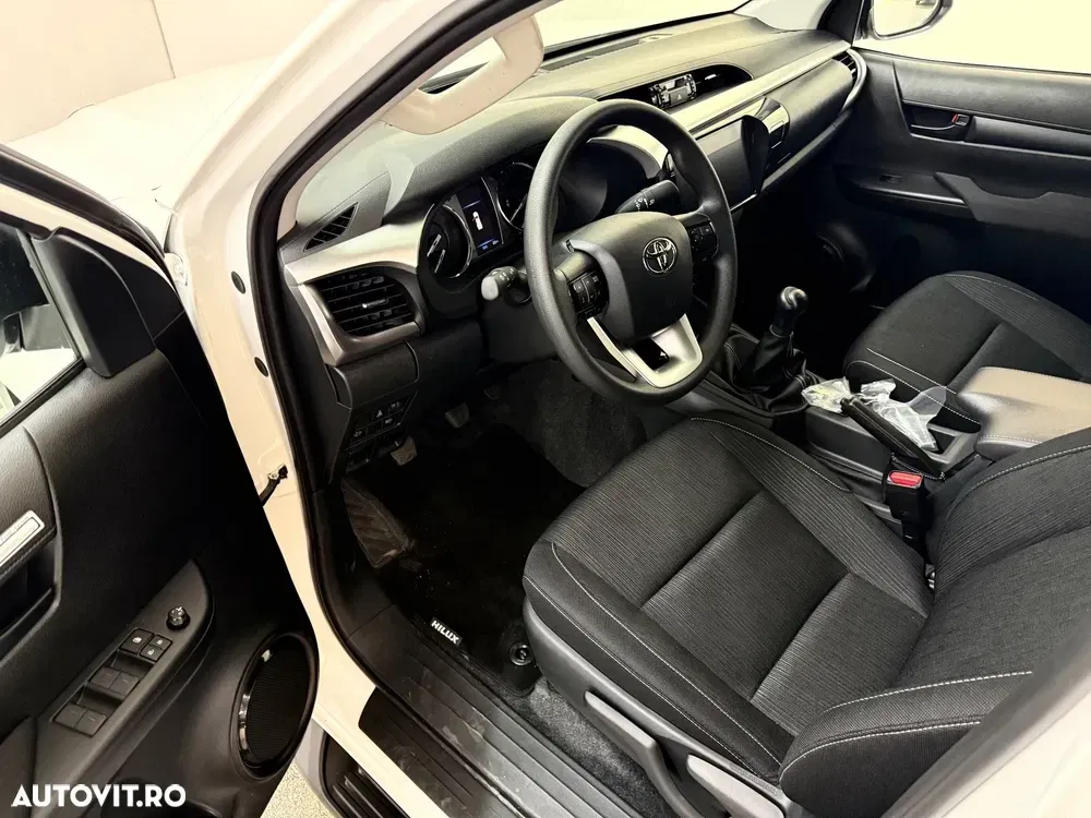 Toyota Hilux VIII — imagine 5