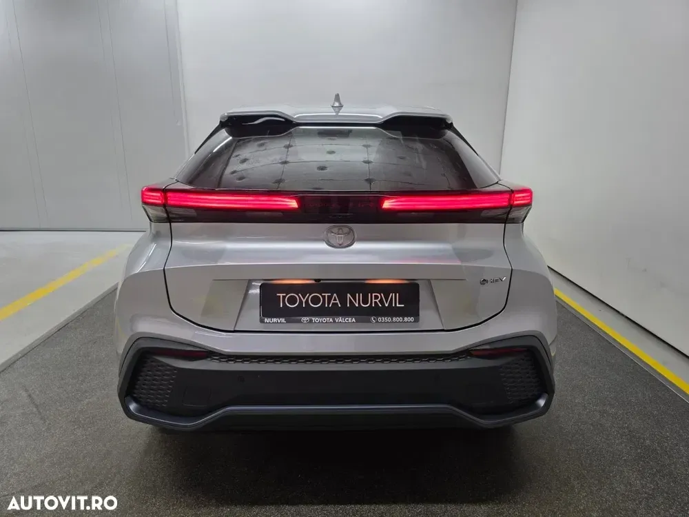 Toyota C-HR 2.0 HEV 197 CP 4x2 CVT Dynamic — imagine 5
