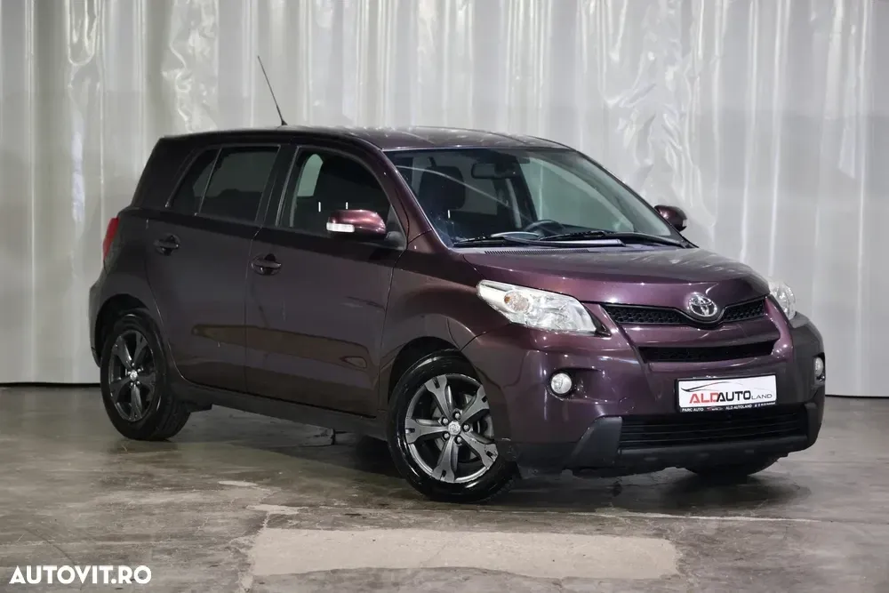 Toyota Urban Cruiser 1.4 D-4D 4x2 Town — imagine 3