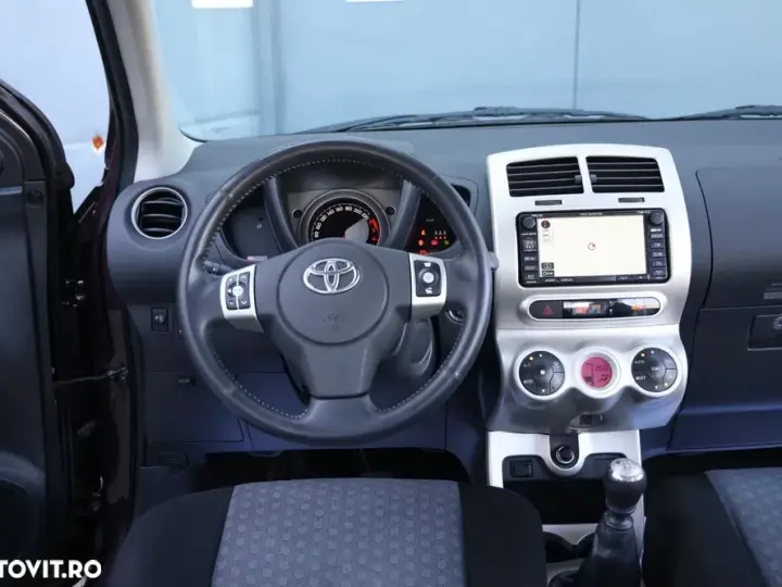 Toyota Urban Cruiser 1.4 D-4D 4x2 Town