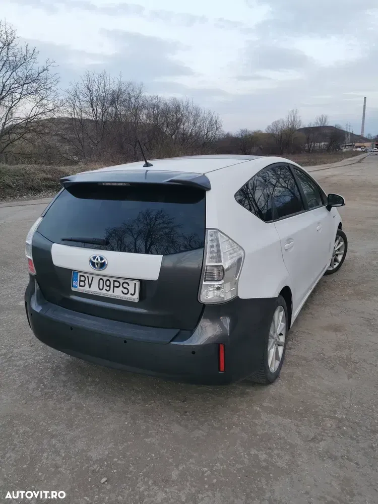 Toyota Prius+ — imagine 3