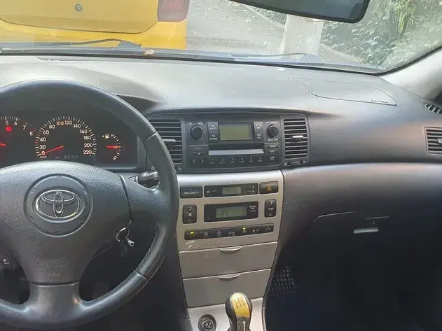 Toyota Corolla IX 1.6 Sdn. Sol