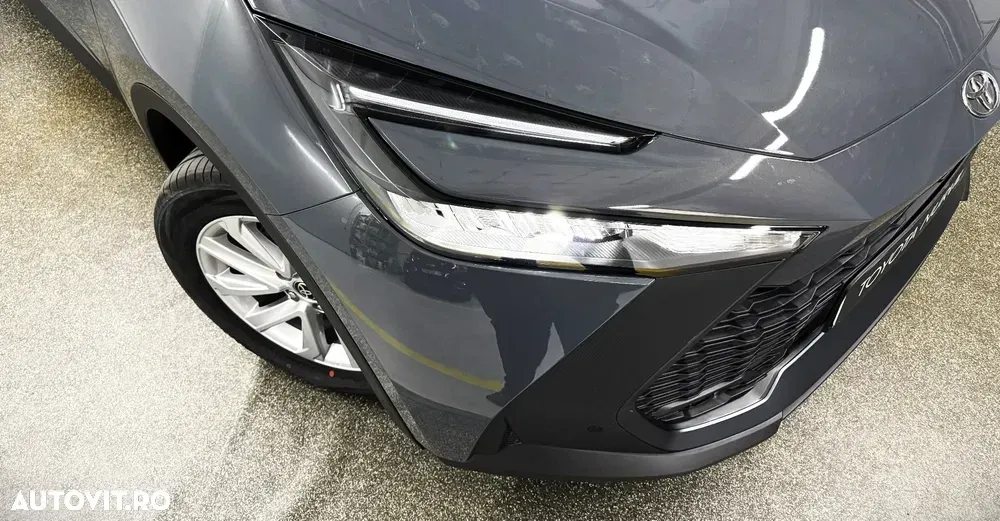 Toyota C-HR 1.8 HEV 140 CP 4x2 CVT Active — imagine 4