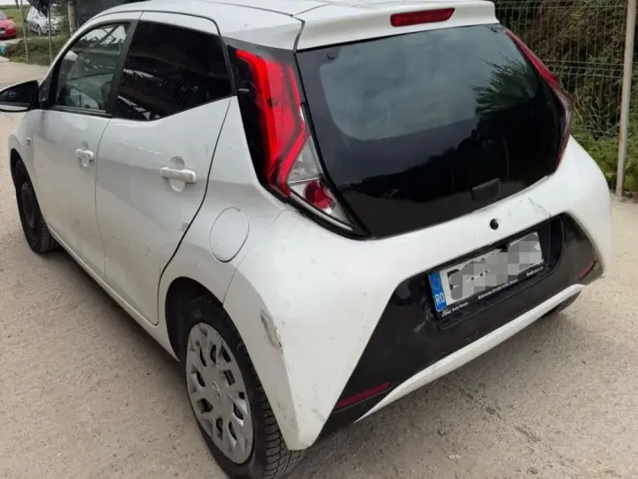 Toyota Aygo II 1.0 VVY-I 5 usi X-cite