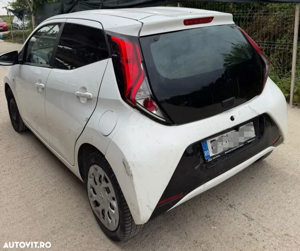 Toyota Aygo II 1.0 VVY-I 5 usi X-cite — imagine 2