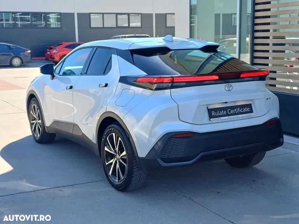 Toyota C-HR — imagine 5