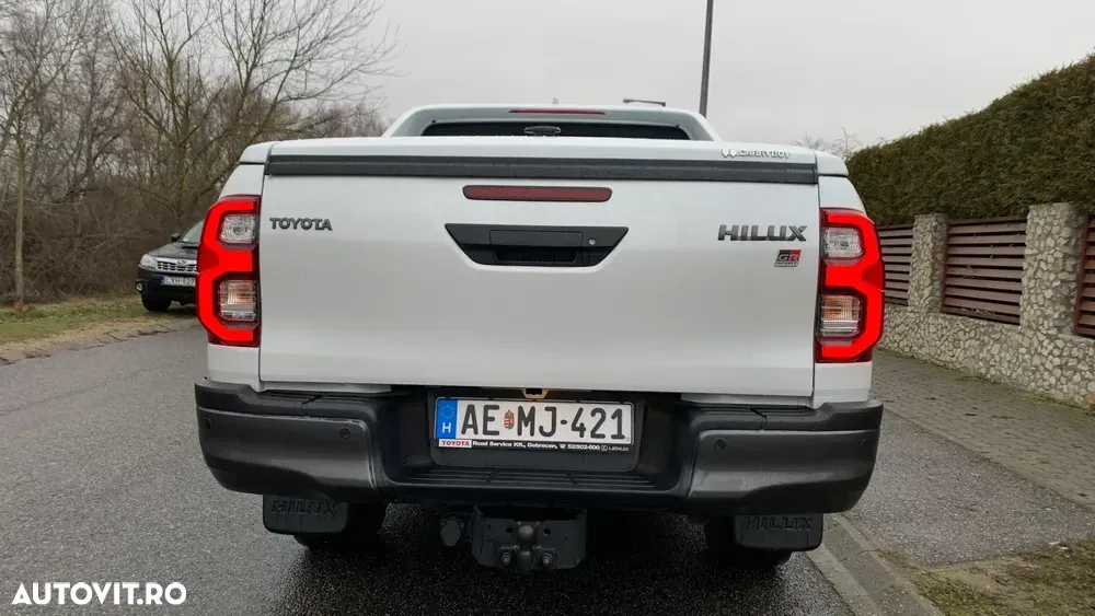 Toyota Hilux VIII 2.8D 204CP 4x4 Double Cab AT GR Sport — imagine 4