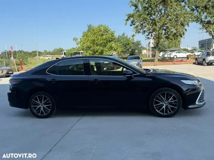 Toyota Camry VIII 2.5 Dynamic