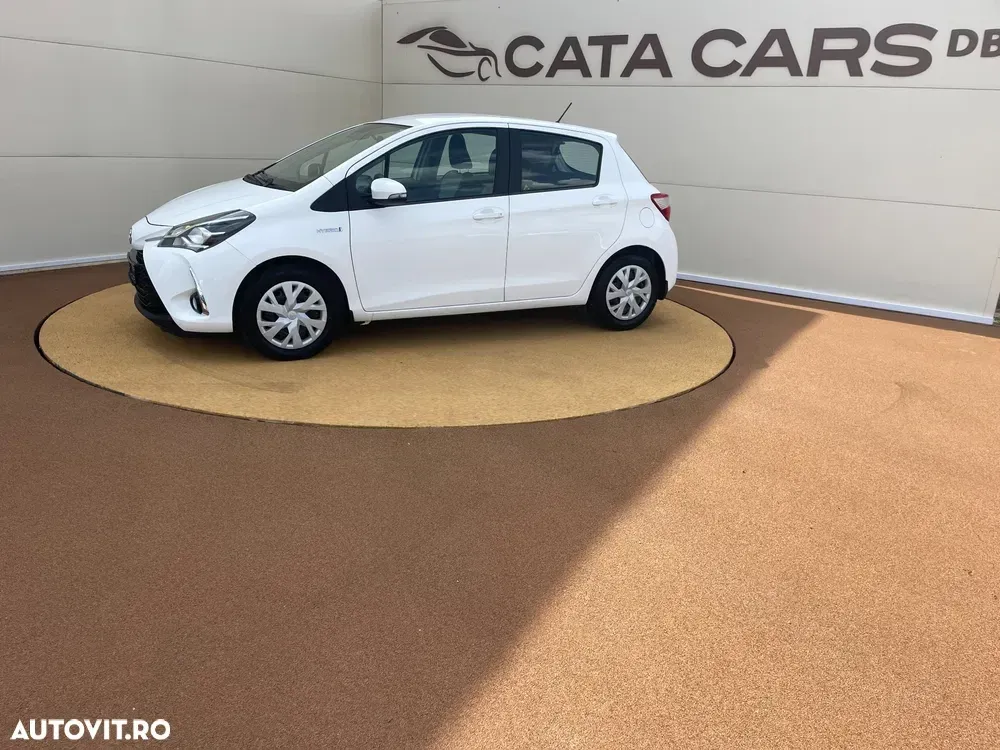 Toyota Yaris 1.5 VVT-i HSD Active — imagine 6