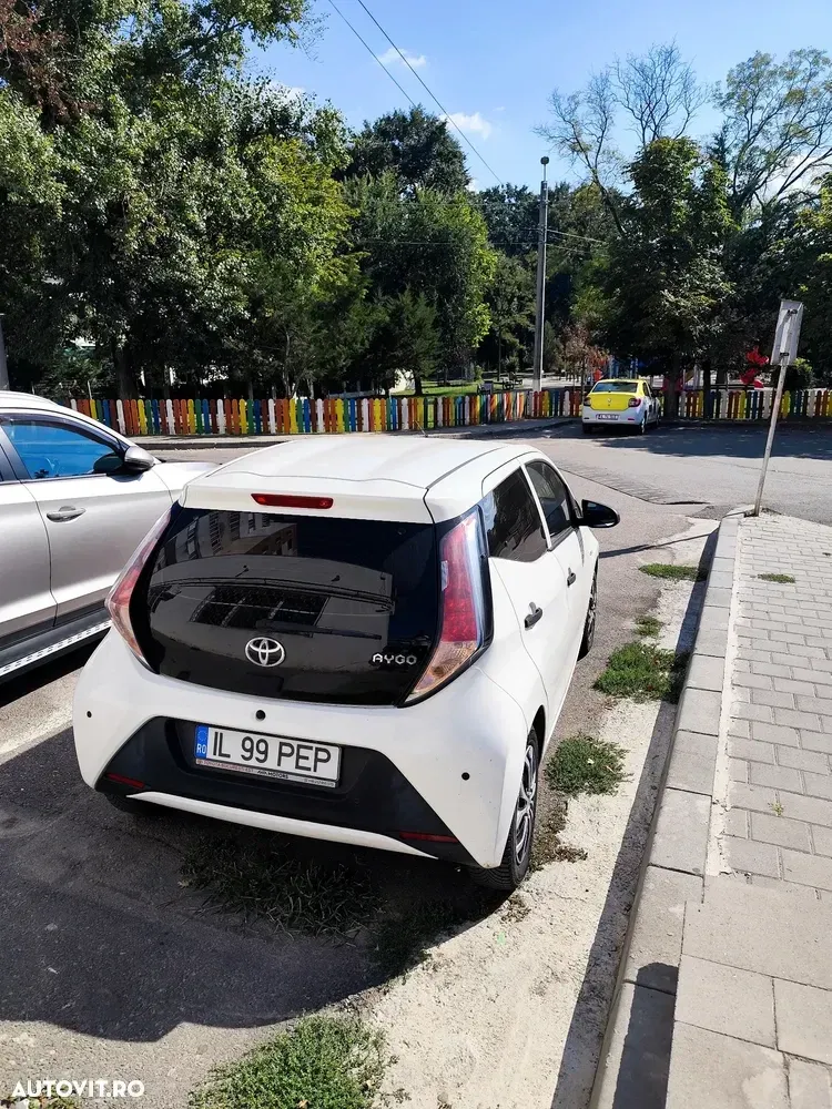 Toyota Aygo 1.0 X — imagine 3