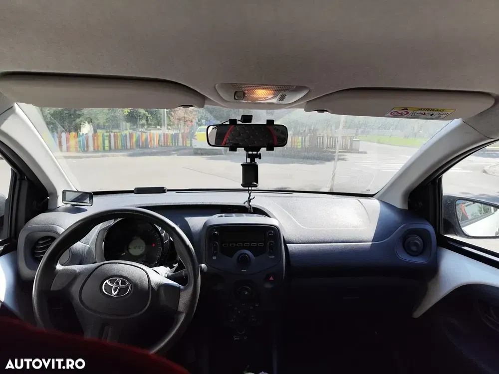 Toyota Aygo 1.0 X — imagine 4