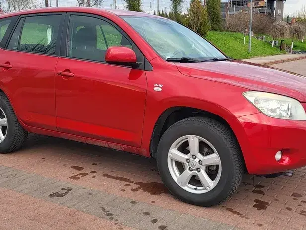 Toyota RAV4 III 2.2 D-4D Executive