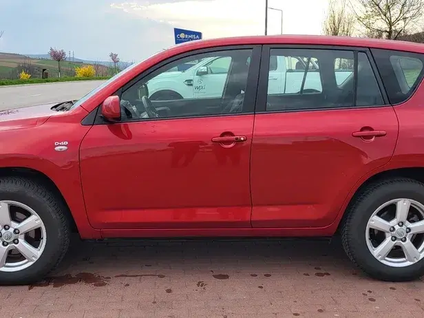 Toyota RAV4 III 2.2 D-4D Executive
