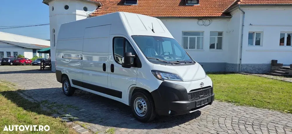 Toyota Proace — imagine 3