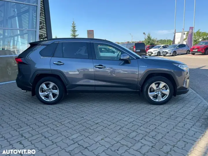 Toyota RAV4 2.5 VVT-iE 4x4 Luxury
