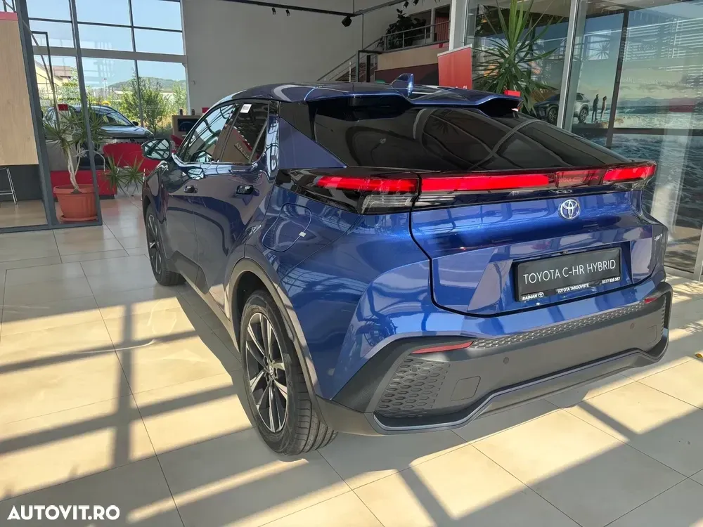Toyota C-HR 1.8 HEV 140 CP 4x2 CVT Dynamic — imagine 3