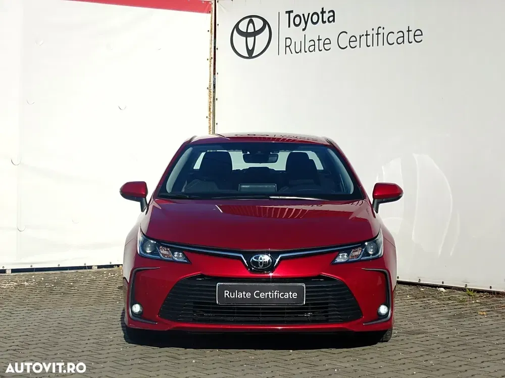 Toyota Corolla 1.6 Dynamic — imagine 2