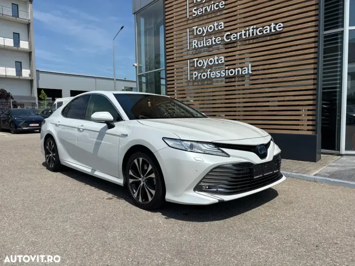 Toyota Camry 2.5 Exclusive
