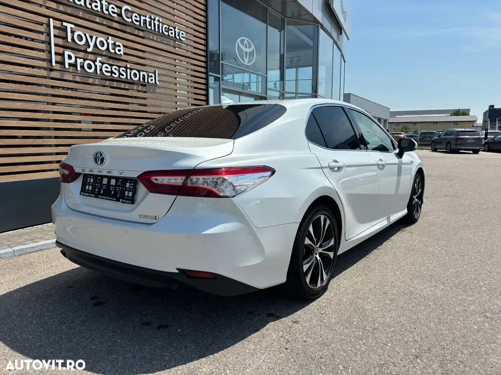 Toyota Camry 2.5 Exclusive — imagine 4