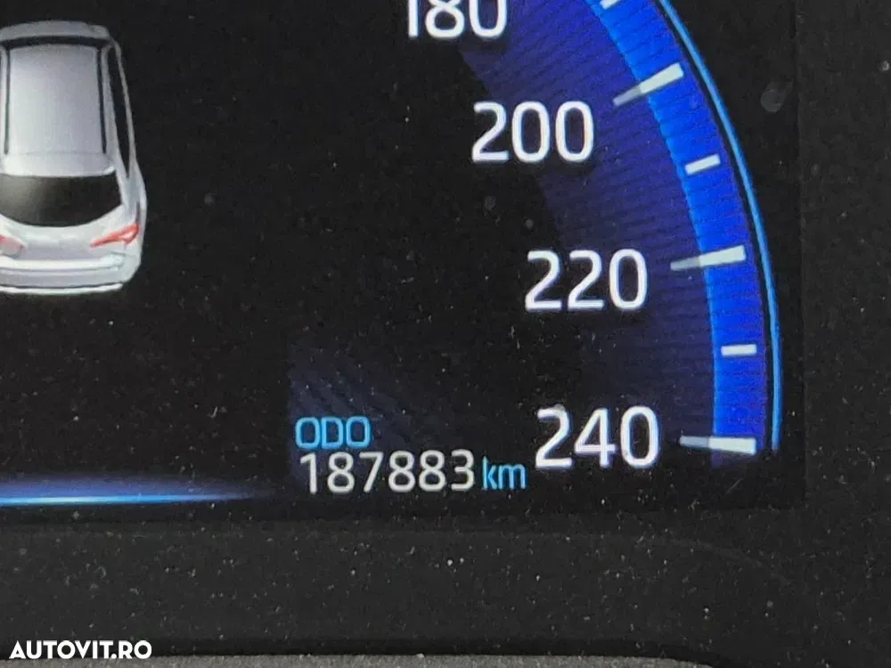 Toyota Corolla XII 1.8 HSD Dynamic — imagine 3