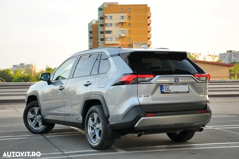 Toyota RAV4 V — imagine 6