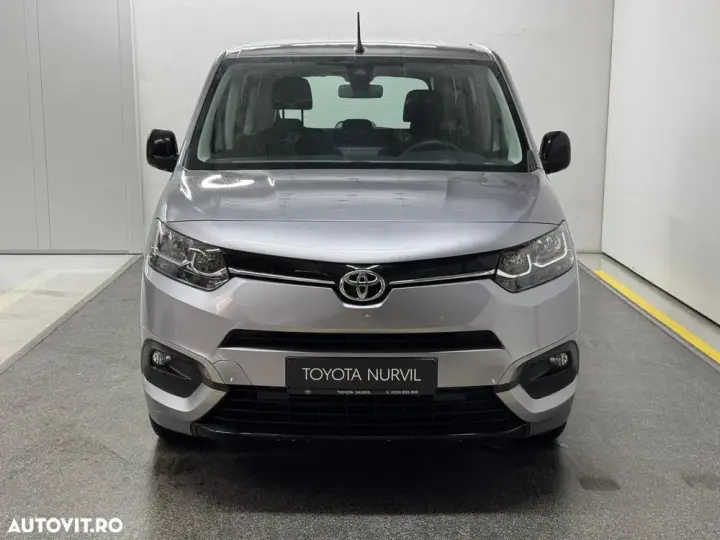 Toyota Proace City Verso 1.5 D-4D 100CP 6MT 4+1 L2H1 Family