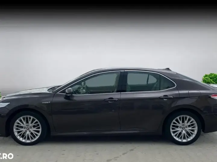 Toyota Camry VIII 2.5 Dynamic