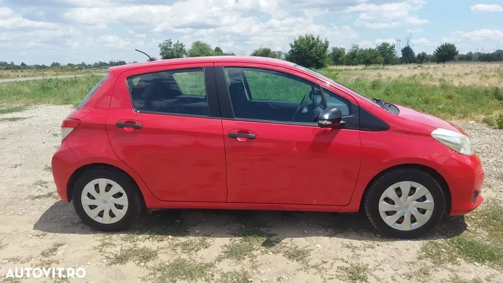 Toyota Yaris — imagine 5