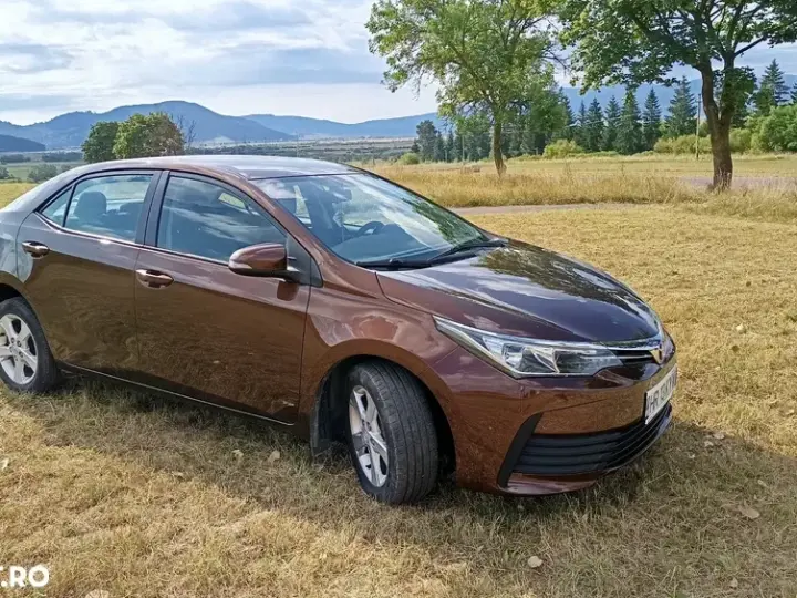 Toyota Corolla XI 1.6 Valvematic Luna