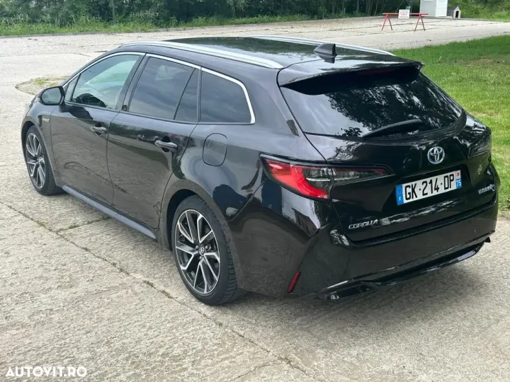 Toyota Corolla XII