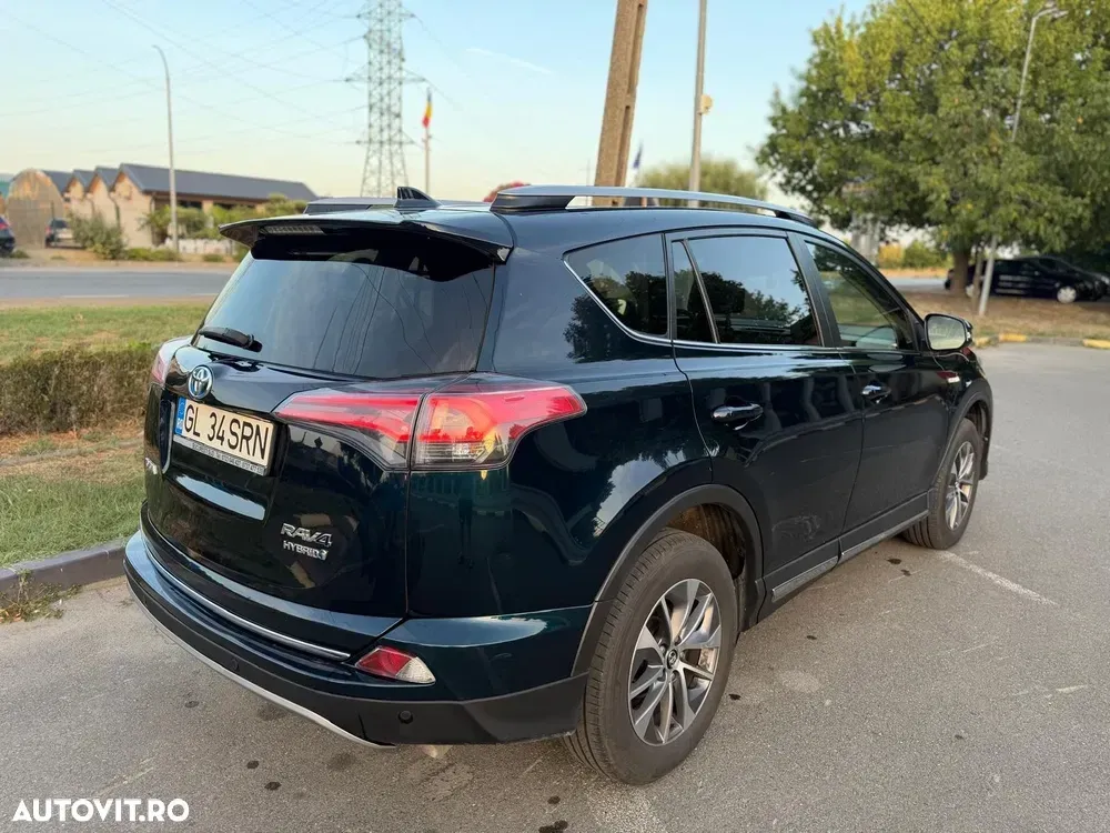 Toyota RAV4 2.5 VVT-iE 4x4 Luxury — imagine 4