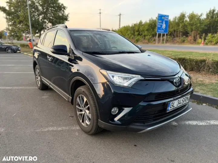 Toyota RAV4 2.5 VVT-iE 4x4 Luxury