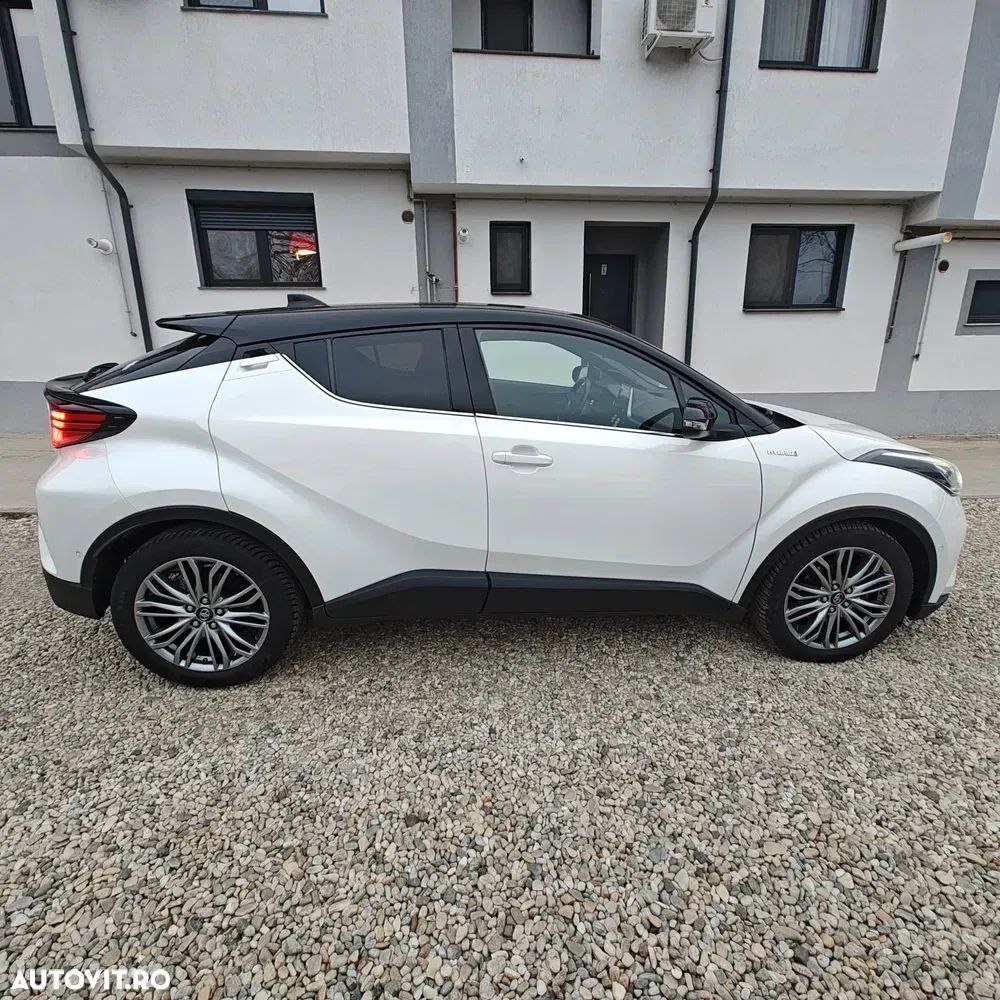 Toyota C-HR 2.0 HSD 184 CP 4x2 CVT Classy Bi-Tone — imagine 2