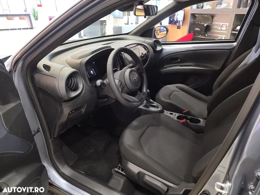 Toyota Aygo X 1.5l HEV 116CP Active — imagine 4