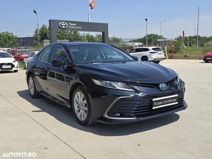 Toyota Camry VIII