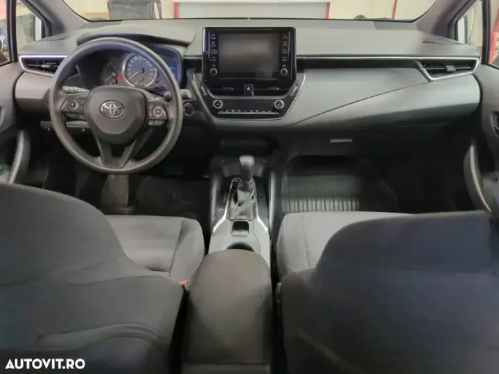 Toyota Corolla 1.8 HSD Business