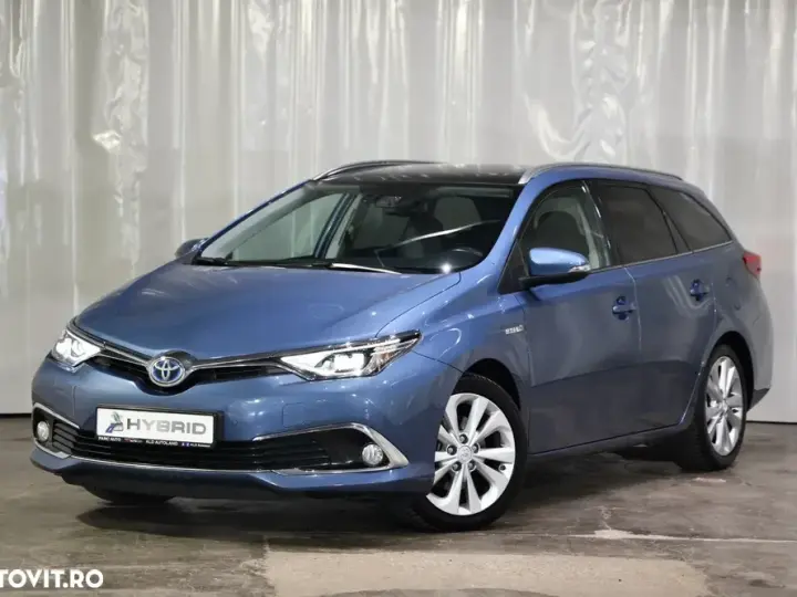 Toyota Auris II 1.8 L VVT-i Sol+
