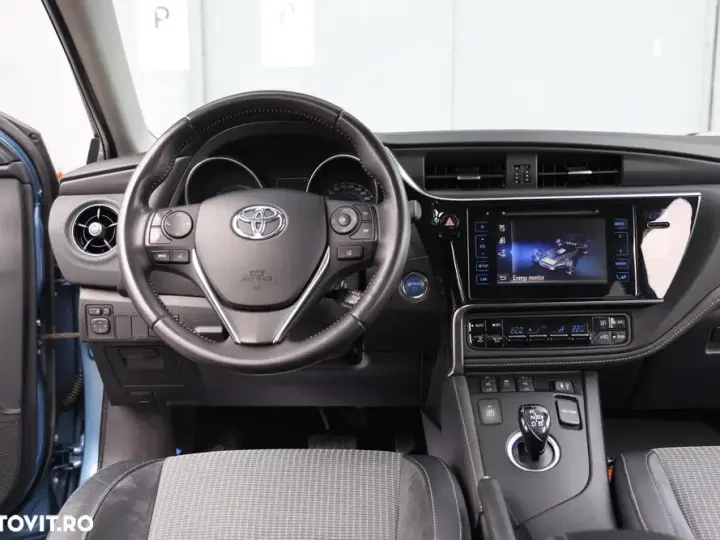 Toyota Auris II 1.8 L VVT-i Sol+