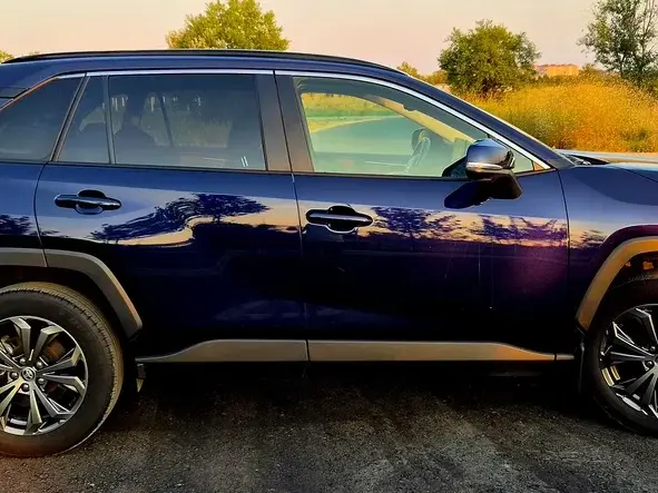 Toyota RAV4 V 2.5 VVT-iE 4x4 Luxury Plus
